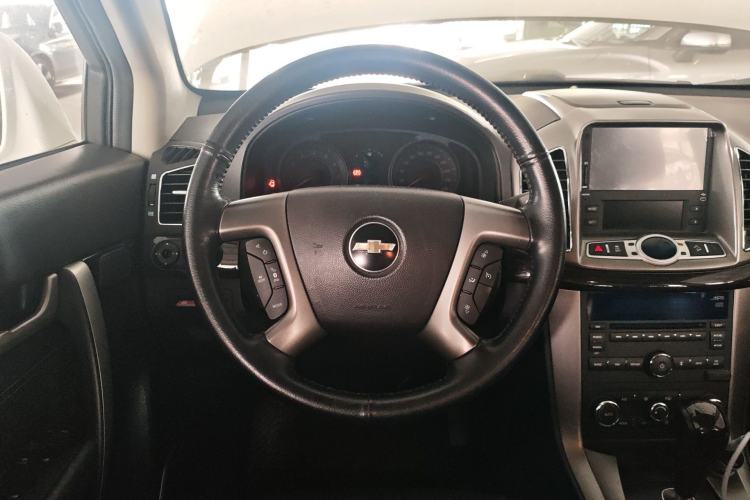Used Chevrolet Captiva 2014 2.4L 4x4 Flagship Edition 7 Seats