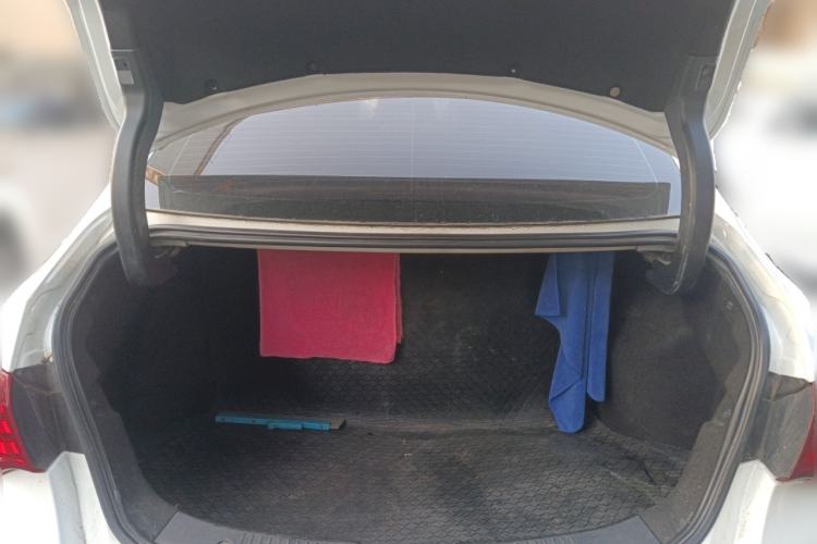 Used GAC Trumpchi GA6 2016 235T DCT Comfort Edition Trunk