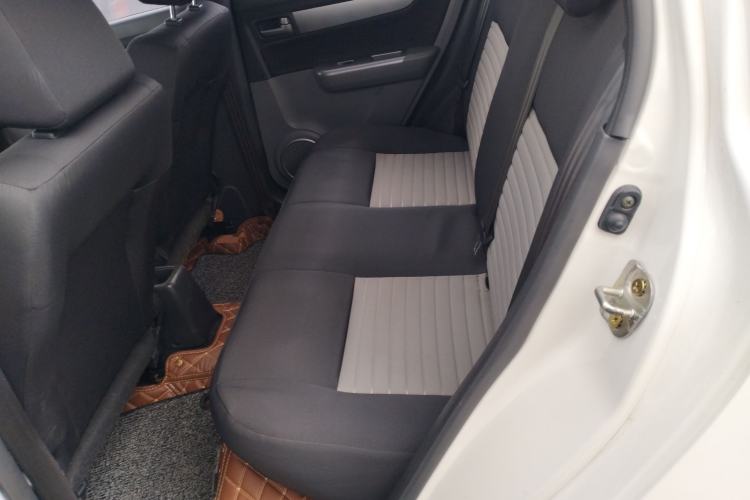 Used Suzuki Swift 2016 1.5L Manual Fashion Model
