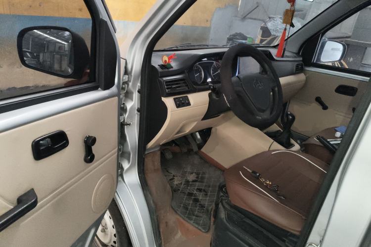 Used CHANGAN KUAYUE Xing V3 2023 1.5L Gasoline Comfort Edition 5-Seat Passenger Vehicle Driver Seat