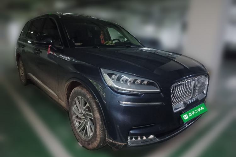 Used Lincoln Aviator 2020 3.0T V6 Four-Wheel Drive Premium Edition Front Right 45 Deg