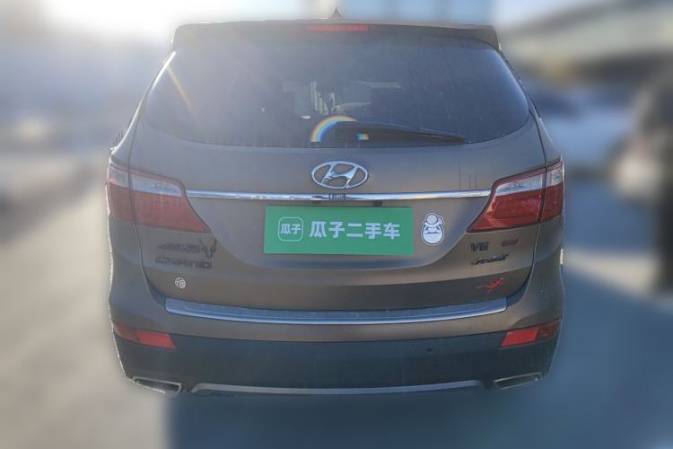 Used Hyundai Grand SantaFe 2013 3.0L 7-Seater 4x4 Flagship Edition Rear