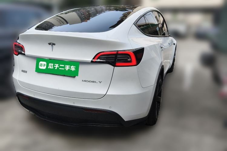 Used Tesla Model Y 2022 Rear-Wheel-Drive Version