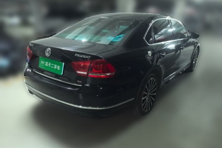 Used Volkswagen Passat 2011 1.8 TSI DSG Ultimate Edition Rear Right 45 Deg