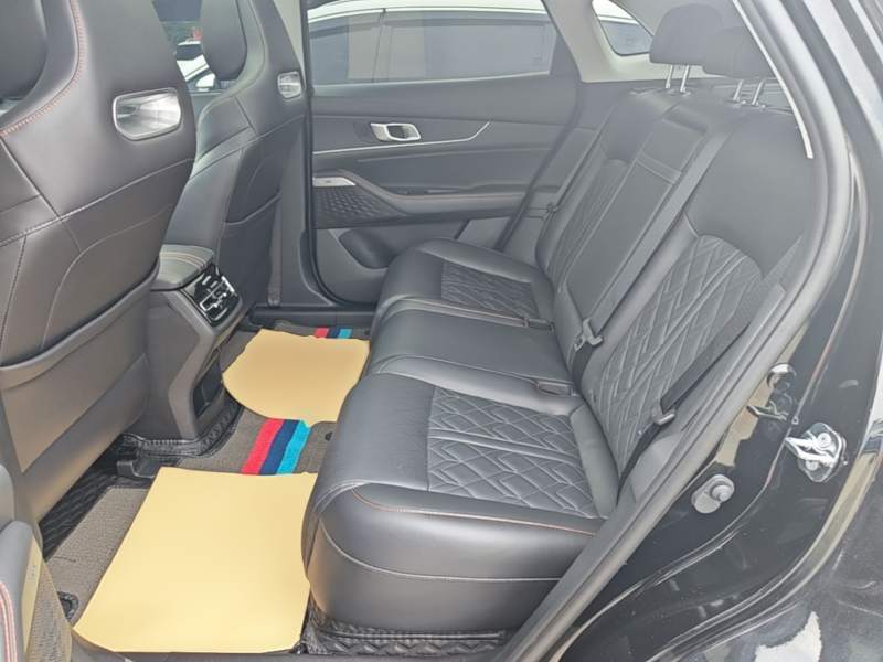 Used CHANGAN UNI-K 2021 2.0T Excellence Edition — 16