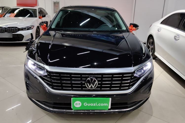 Used Volkswagen Passat 2025 Premium Version 380TSI Dragon Edition
