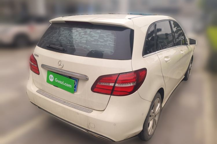 Used Mercedes-Benz B-Class 2015 B 200 Fashion Model