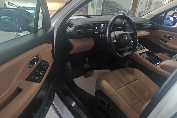 Used Nio ES8 2018 355 km Base Version 7-Seater Edition