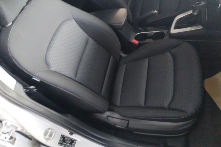 Used Hyundai Elantra (6th Generation / Lingdong) 2016 1.6L Automatic ZhiXuan – Elite Version