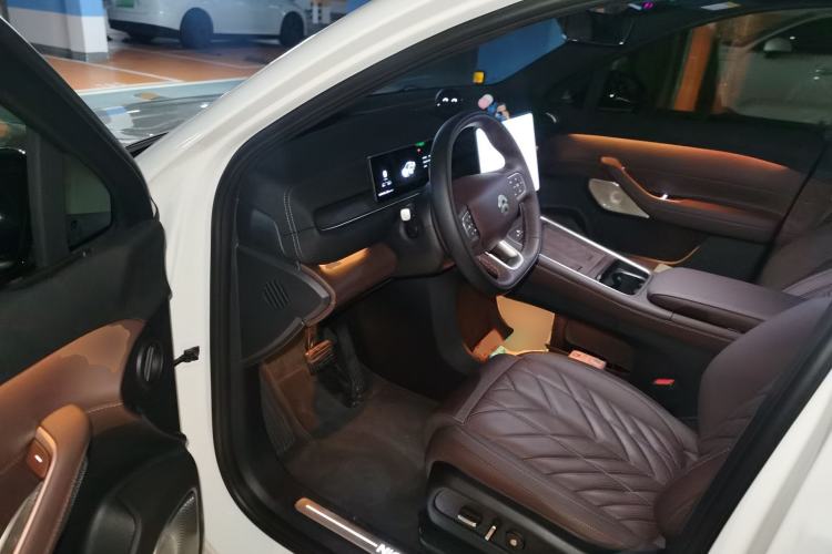 Used Nio EC6 2025 75 kWh Driver Seat