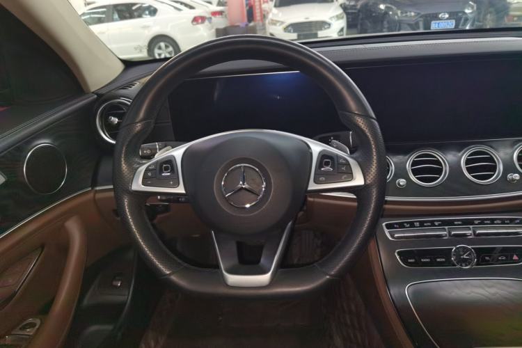 Used Mercedes-Benz E-Class 2018 Facelift E 200 L Sport 4MATIC