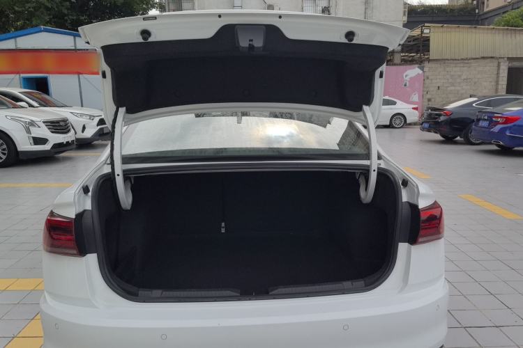 Used Volkswagen Bora 2021 1.5L Automatic Fashionable Smart Connectivity Version