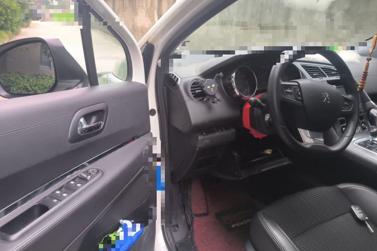 Used Peugeot 3008 2018 2.0L Automatic Trend Edition Driver Seat