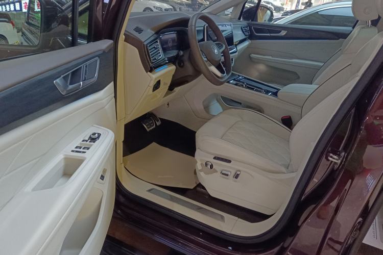 Used Volkswagen Viloran 2022 380TSI Prestige Edition