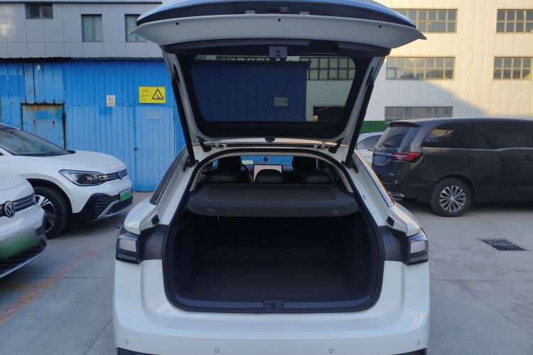 Used Volkswagen ID.7 VIZZION 2024 AIR model