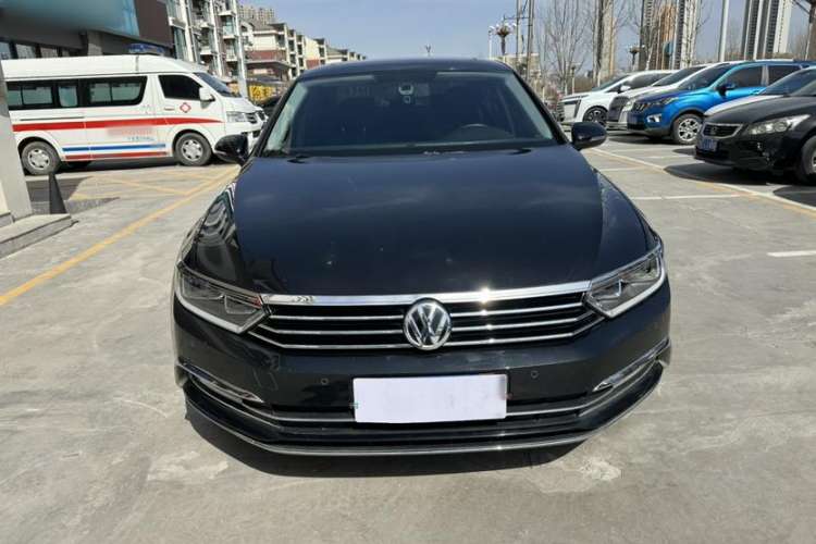 Used Volkswagen Magotan 2019 280TSI DSG Comfort Model China VI Standard
