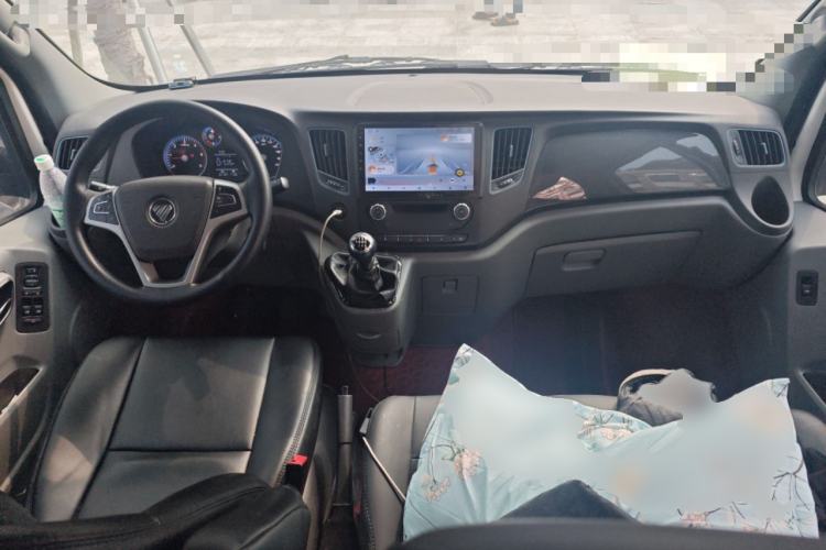 Used Foton Toano 2024 Small Passenger Comfort Version Cummins 2.8T Manual Transmission Long Wheelbase Mid-Roof Design Rear Single Tire 9-Seater