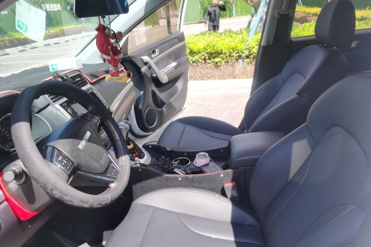 Used Haval M6 2018 Revised Version 1.5T DCT Two-Wheel Drive Elite Edition