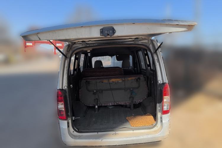 Used Wuling Rongguang V 2015 1.2L Base Version