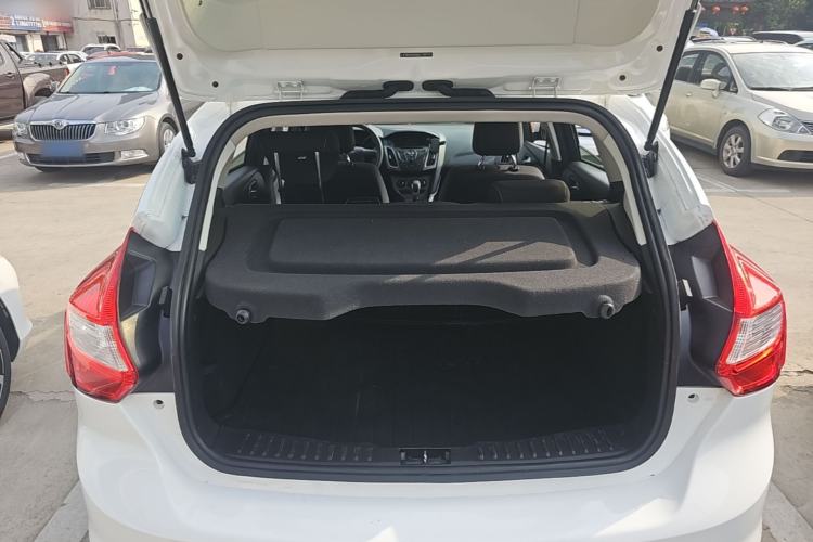 Used Ford Focus 2012 Hatchback 1.6L Automatic Comfort Model
