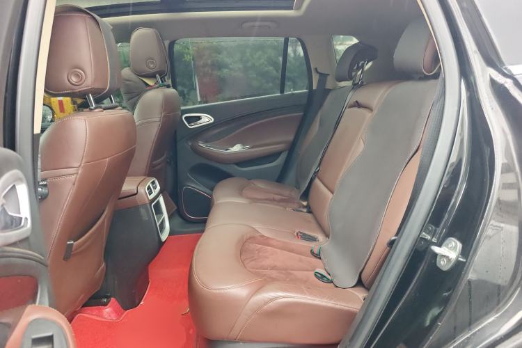 Used Buick Envision 2016 20T Two-Wheel-Drive Elite Model
