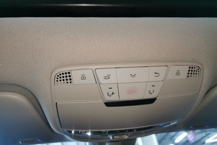 Used Mercedes-Benz C-Class 2018 C 180 L Fashion Edition Sport Version
