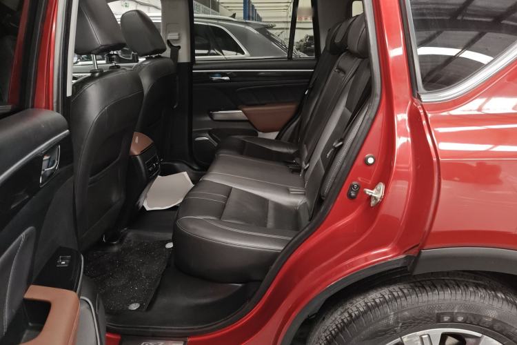 Used GAC Trumpchi GS7 2017 320T Two-Wheel-Drive Luxury Smart Connectivity Model