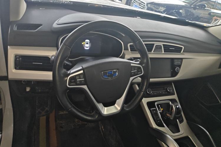 Used Geely Auto Emgrand X7 Sport 2020 1.8TD DCT Two-Wheel Drive Smart Connect 4G-Enabled Version
