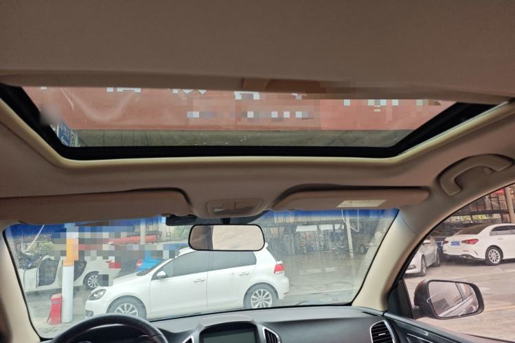 Used Baojun 560 2016 1.5T Manual Luxury Model