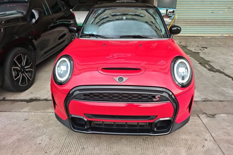 Used MINI 2022 Updated 2.0T COOPER S Classic Edition Five-Door Version Front