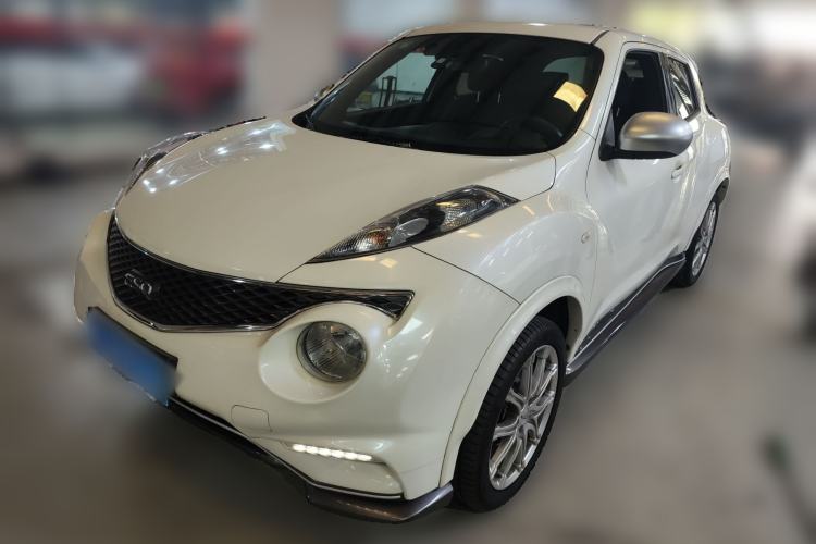 Used Infiniti ESQ 2014 1.6L Spontaneous Edition