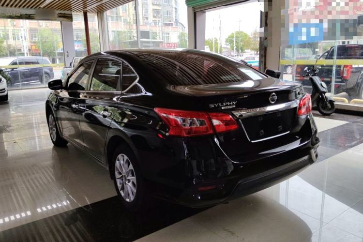 Used Nissan Sylphy 2024 Classic 1.6XL CVT Luxury Edition Exterior 2