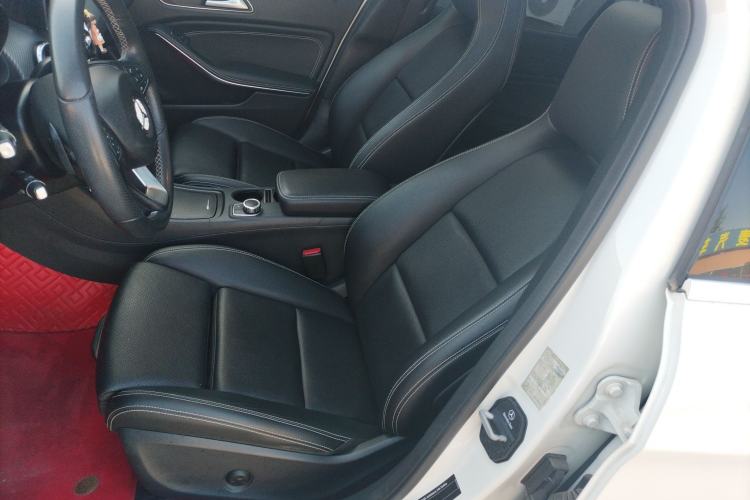 Used Mercedes-Benz GLA 2016 GLA 220 4MATIC Fashion Edition
