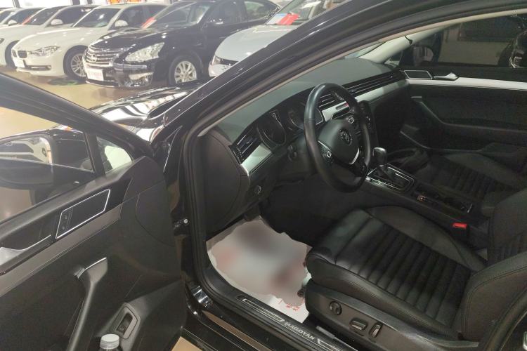 Used Volkswagen Magotan 2018 330TSI DSG Advanced Model