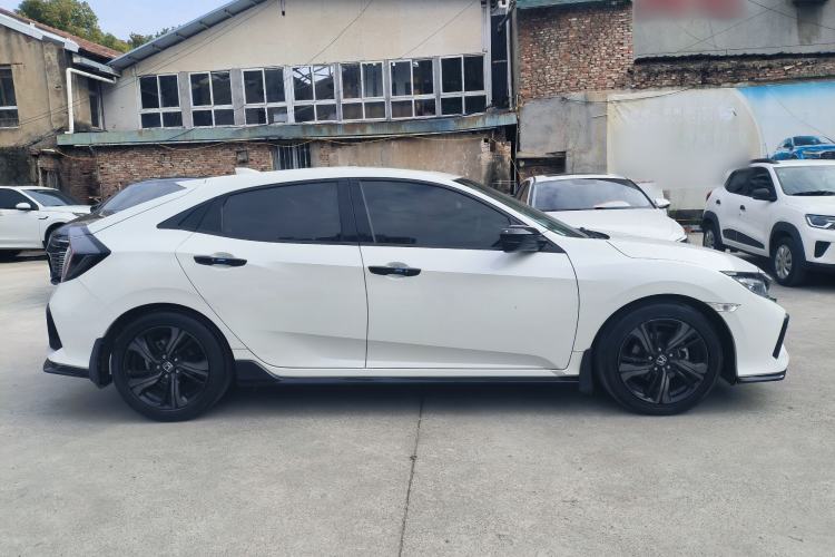 Used Honda Civic 2021 HATCHBACK 220TURBO CVT Trendy Cool Edition