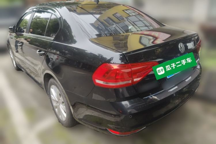 Used Volkswagen Lavida 2015 1.6L Manual Comfort Edition Rear Left 45 Deg