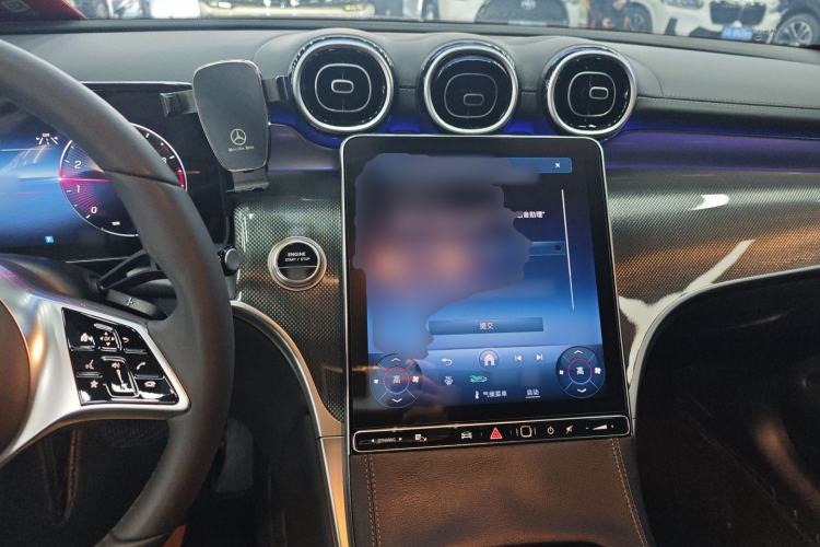 Used Mercedes-Benz GLC 2023 GLC 260 L 4MATIC Dynamic Edition 5-seater