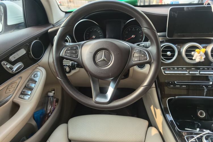 Used Mercedes-Benz GLC 2017 GLC 260 4MATIC Dynamic Edition
