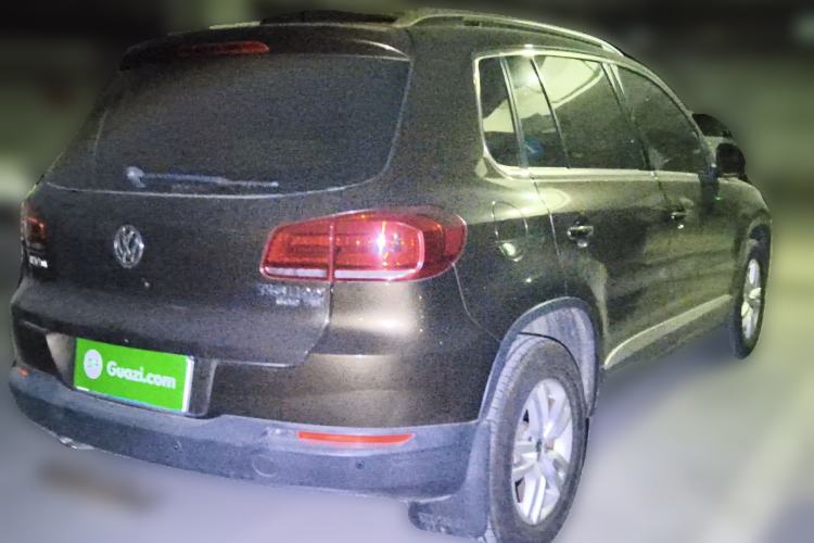 Used Volkswagen Tiguan 2015 1.8TSI Automatic Two-Wheel Drive Trend Edition Rear Right 45 Deg