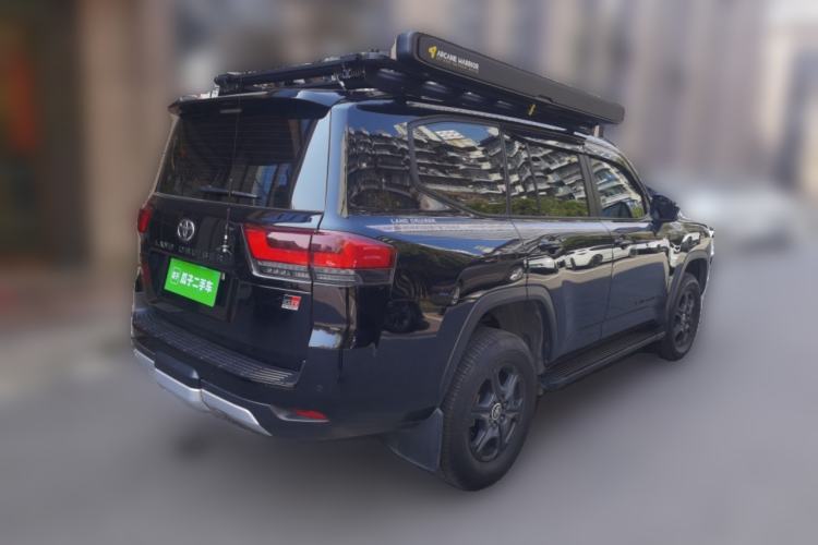 Used Toyota Land Cruiser 2023 Toyota Land Cruiser 3500 3.5T GXR with 18-inch Wheels 8 Airbags and Sunroof – Middle East Version
