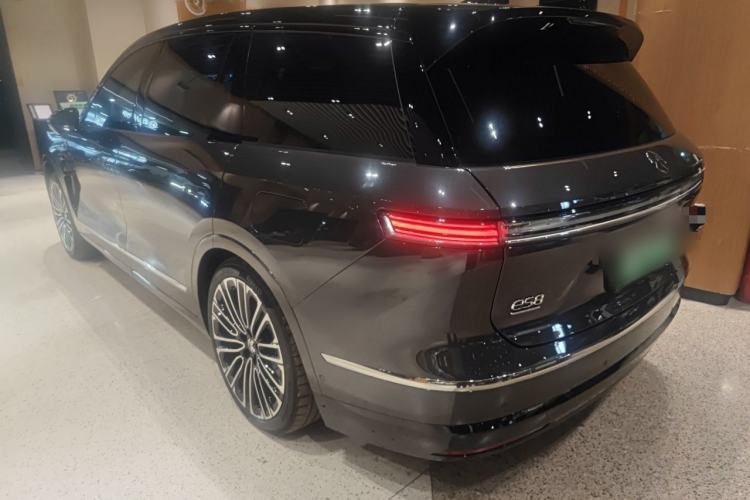 Used Nio ES8 2026 Model 6-seat Executive Signature Edition Rear Left 45 Deg