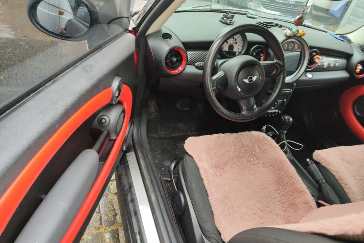 Used MINI 2011 1.6L ONE