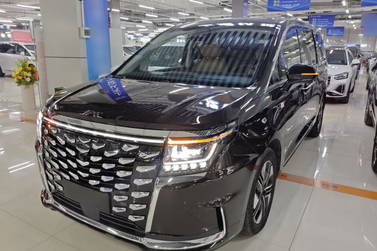 Used JAC Refine RF8 PHEV 2024 Zhiling Edition 1.5T 150KM Flagship Model – Lithium Iron Phosphate
