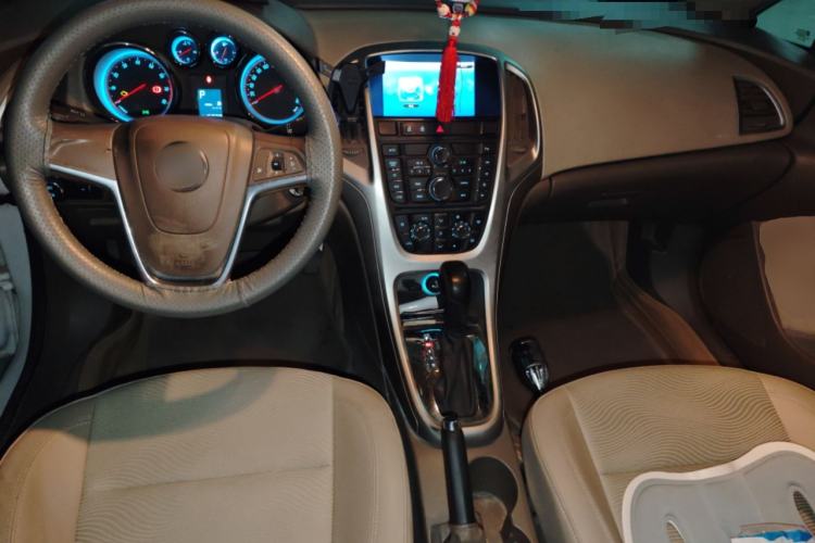 Used Buick GT 2013 GT 1.6L Automatic Fashion Edition