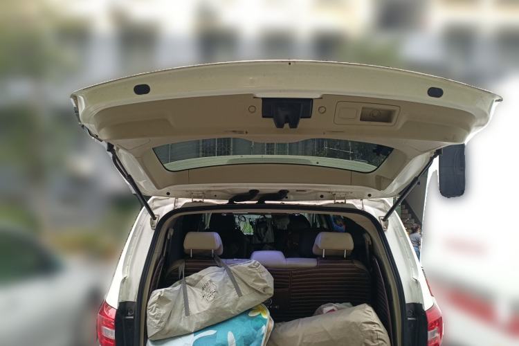 Used Buick GL8 2018 28T Luxury Model China VI Standard Trunk