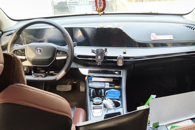 Used CHANGAN Eado 2022 PLUS Blue Whale NE 1.4T GDI DCT Prestige Edition
