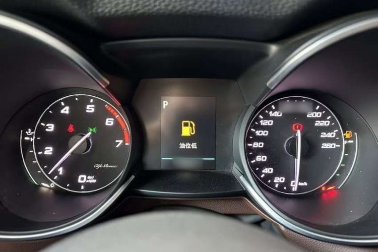 Used Alfa Romeo Stelvio 2017 2.0T 200HP Elite Edition