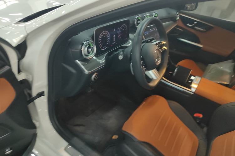 Used Mercedes-Benz C-Class 2024 Restyled C-Class 260 L Sport Edition Driver Seat