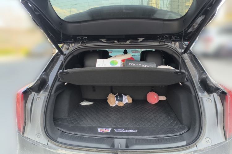 Used Cadillac GT4 2023 25T Fashion Edition Trunk