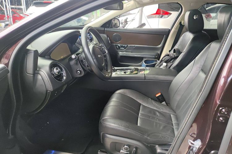 Used Jaguar XJ 2016 XJL 3.0 SC Two-Wheel-Drive Elegant Business Edition
